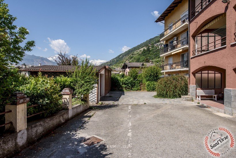 Two-room apartment FRAZIONE LE MONTAN 49, Sarre - photo 2