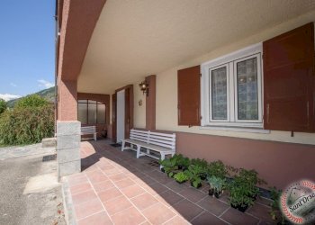Two-room apartment FRAZIONE LE MONTAN 49, Sarre - photo 3