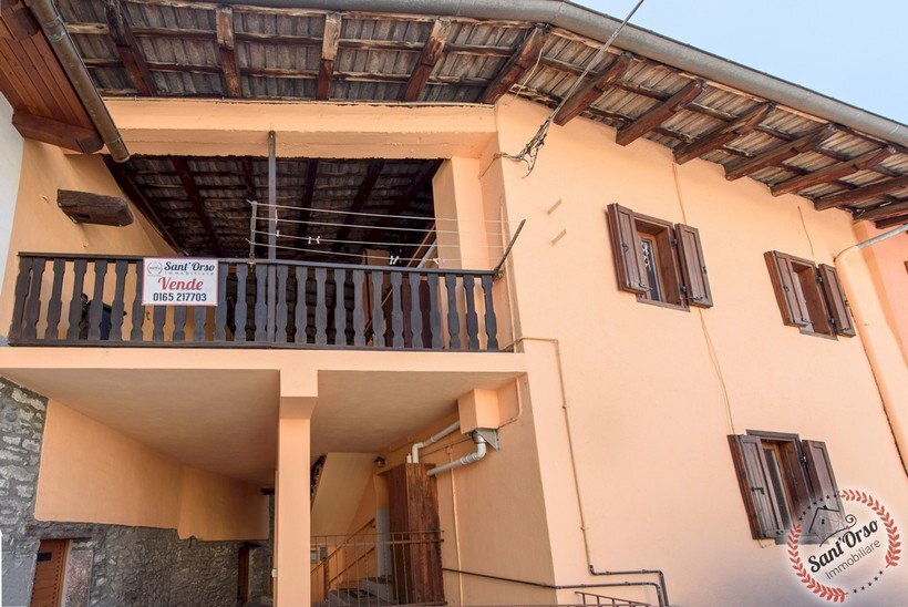 Semi-detached house LOCALITA' CRETAZ 16/18, Gressan - photo 2