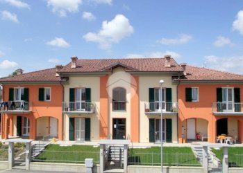 Two-room apartment Via Delle Confraternite, Marene - photo 1