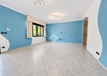 Apartment Via Borgonuovo, Val della Torre - photo 3