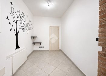 Apartment Via Borgonuovo, Val della Torre - photo 15