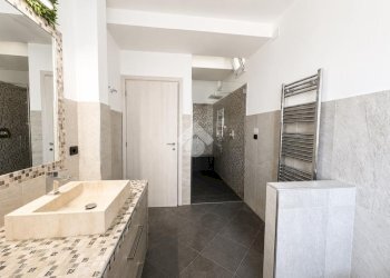 Apartment Via Borgonuovo, Val della Torre - photo 18