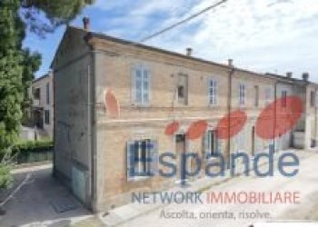 Three-room apartment Forlì - photo 25