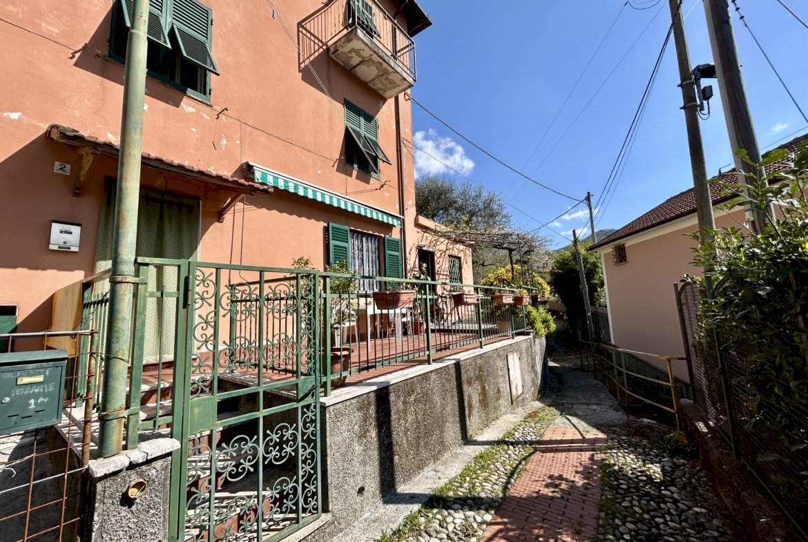 Two-room apartment Salita Loggia, Genova (neighborhood Struppa) - photo 1