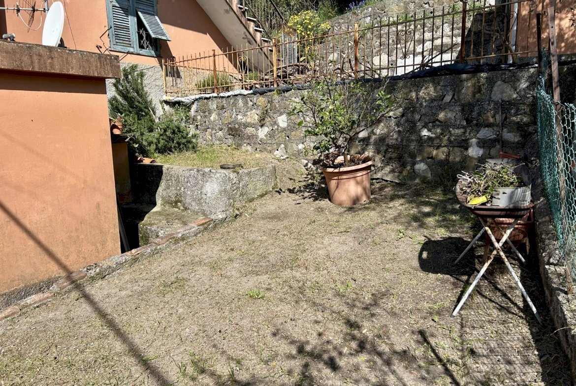 Two-room apartment Salita Loggia, Genova (neighborhood Struppa) - photo 2