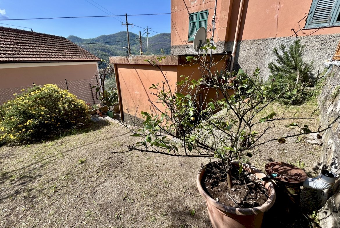 Two-room apartment Salita Loggia, Genova (neighborhood Struppa) - photo 3