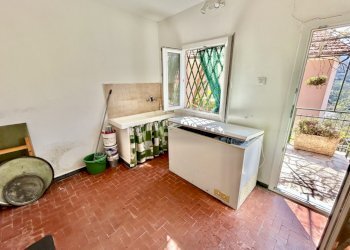 Two-room apartment Salita Loggia, Genova (neighborhood Struppa) - photo 17