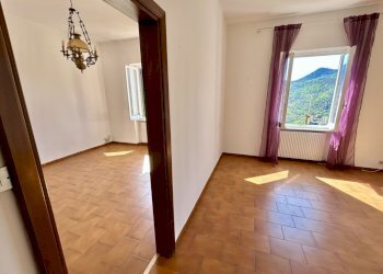 Two-room apartment Salita Loggia, Genova (neighborhood Struppa) - photo 33
