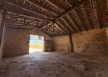 Foto 7 - Magazzino VIA ELORINA, Siracusa - foto 7