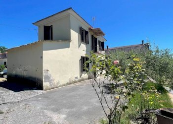 Foto 1 - Casa indipendente Via Vetiche
 
135, Frosinone - foto 1