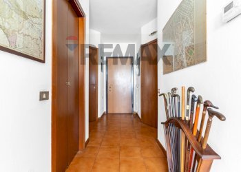Hall / corridoio - Trilocale Via Gaetano Fichera
 
10, Milano - foto 9