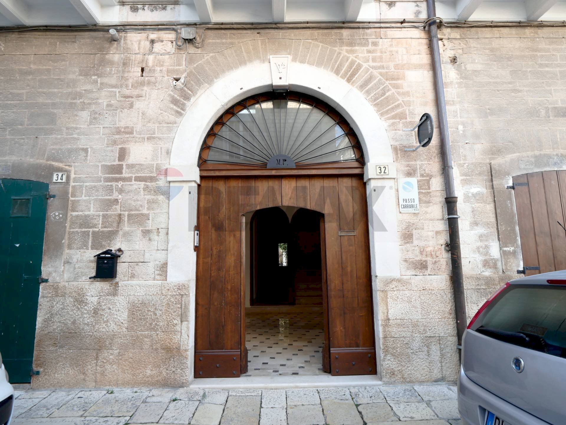 Edificio all\'aperto - Independent house Via Ugo Foscolo
28/30/32, Terlizzi - photo 2