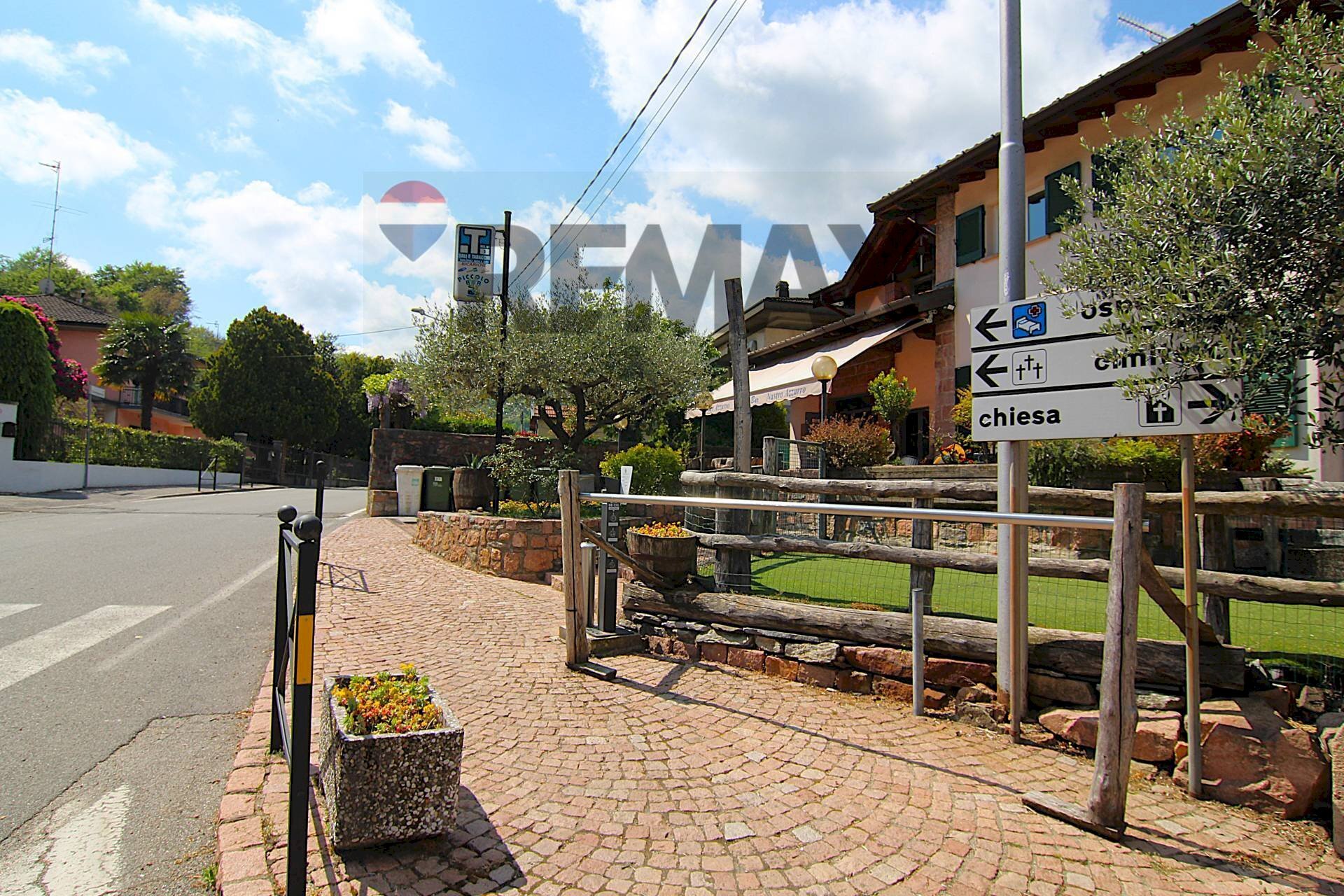 Edificio all\'aperto - Bar Tavola Calda - Fredda Via Campagnola
2, Cuasso al Monte - foto 2