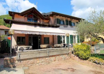 Casa all\'aperto - Bar Tavola Calda - Fredda Via Campagnola
2, Cuasso al Monte - foto 1