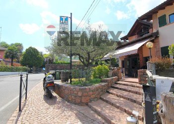 Casa all\'aperto - Bar Tavola Calda - Fredda Via Campagnola
2, Cuasso al Monte - foto 7