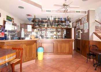 Cucina - Bar Tavola Calda - Fredda Via Campagnola
2, Cuasso al Monte - foto 11