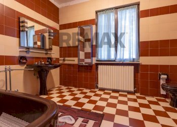Bagno - Villa VIA S. PIETRO
 
21, Marchirolo - foto 6