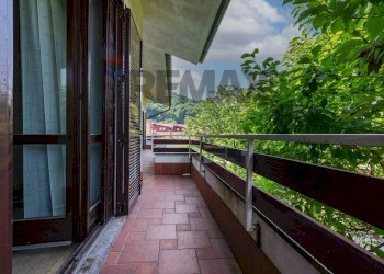 Balcone - Villa VIA S. PIETRO
 
21, Marchirolo - foto 17