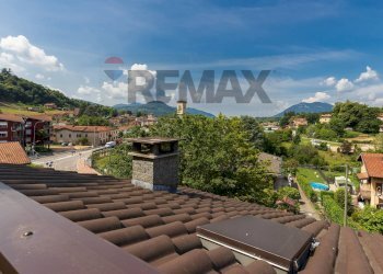 Vista delle montagne - Villa VIA S. PIETRO
 
21, Marchirolo - foto 33