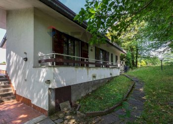 Casa all\'aperto - Villa VIA S. PIETRO
 
21, Marchirolo - foto 34