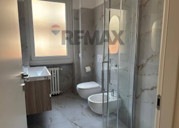 Bagno - Bilocale VIA AVEGNO
 
1, Varese - foto 8