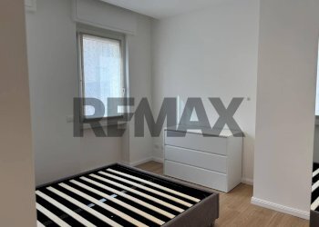 Camera / camera da letto - Two-room apartment VIA AVEGNO
 
1, Varese - photo 9