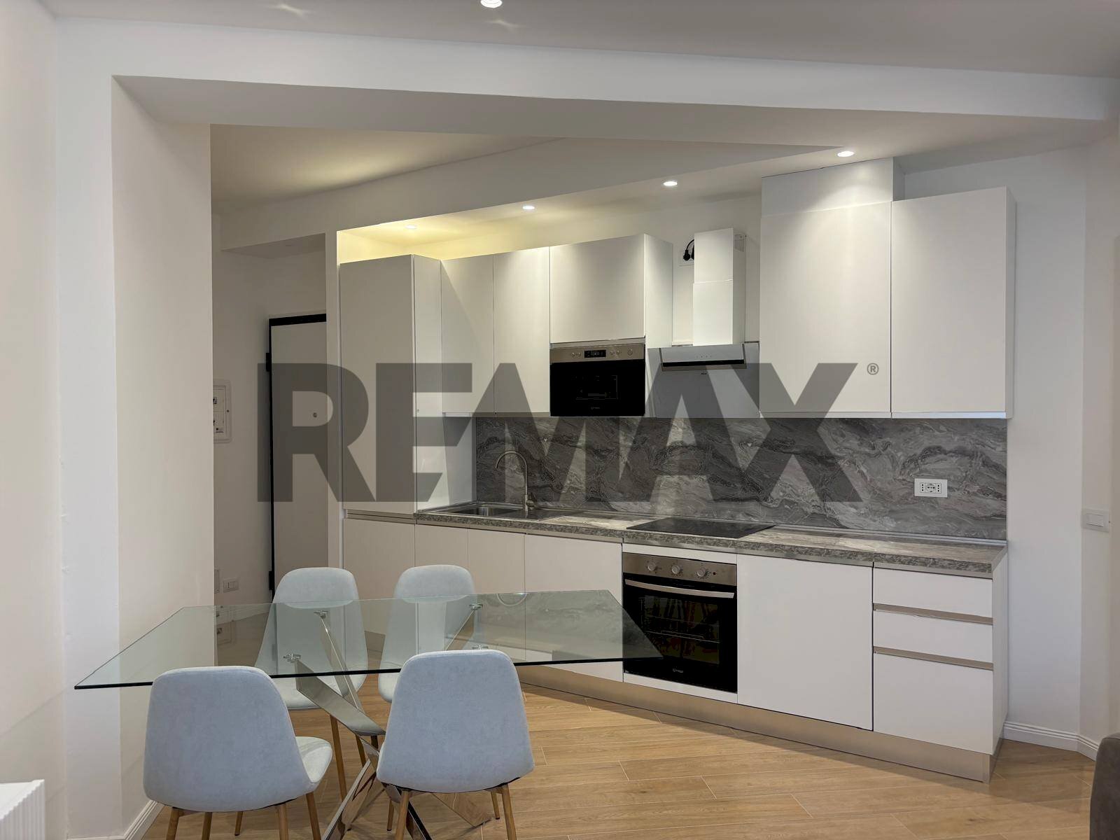 Cucina - Three-room apartment VIA AVEGNO
 
1, Varese - photo 1