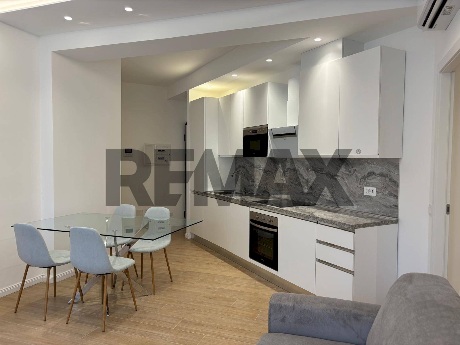 Cucina - Three-room apartment VIA AVEGNO
1, Varese - photo 3
