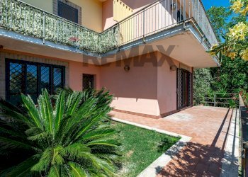 Casa all\'aperto - Villa a Schiera Via Antonio Varisco
snc, Morlupo - foto 13
