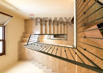 Scale - Attic via Calabrese
 
83, Ficarazzi - photo 22