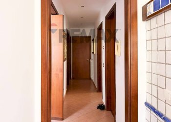 Hall / corridoio - Attic via Calabrese
 
83, Ficarazzi - photo 24