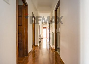 Hall / corridoio - Appartamento Via Principe Di Paterno'
 
90, Palermo - foto 19