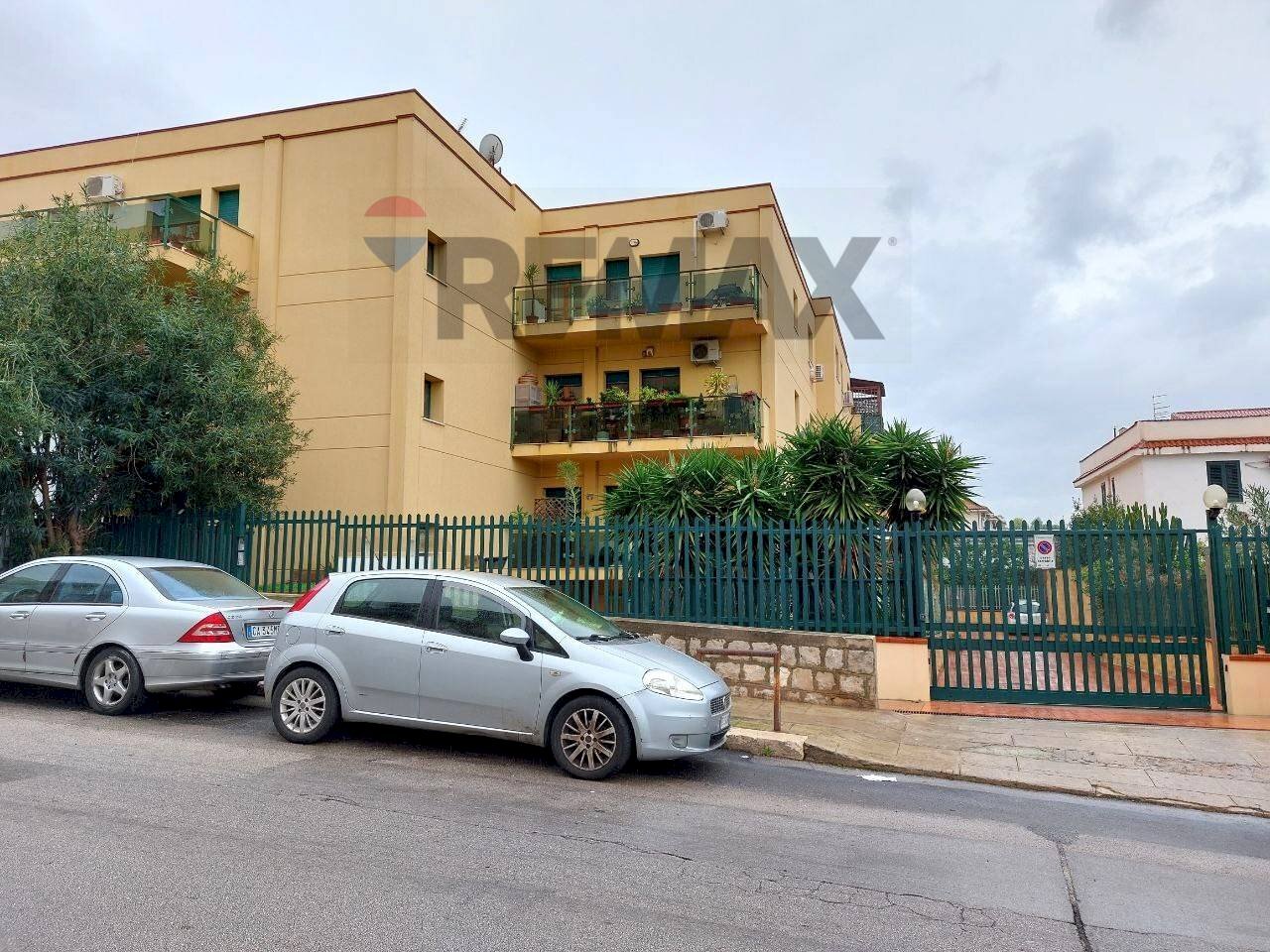 Edificio all\'aperto - Office Via Fabio Besta
 
12, Palermo - photo 1