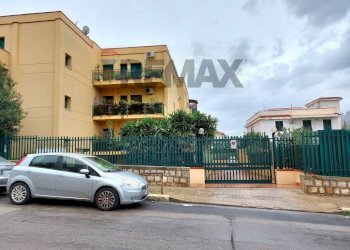 Edificio all\'aperto - Office Via Fabio Besta
12, Palermo - photo 4