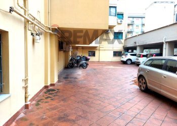 Edificio all\'aperto - Office Via Fabio Besta
12, Palermo - photo 26