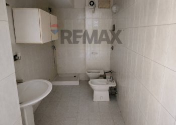 Bagno - Office Via Fabio Besta
12, Palermo - photo 36