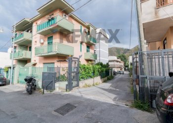 Edificio all\'aperto - Villa Via Vf 034
 
8, Palermo - foto 41