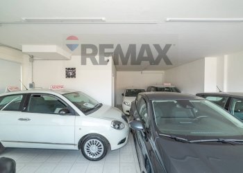 Parcheggio - Shop Corso Italia
 
136, Paterno - photo 6