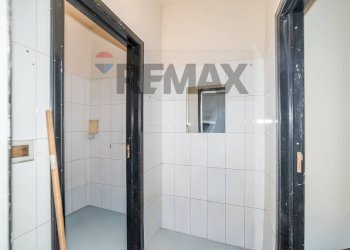 Bagno - Shop Corso Italia
 
136, Paterno - photo 17