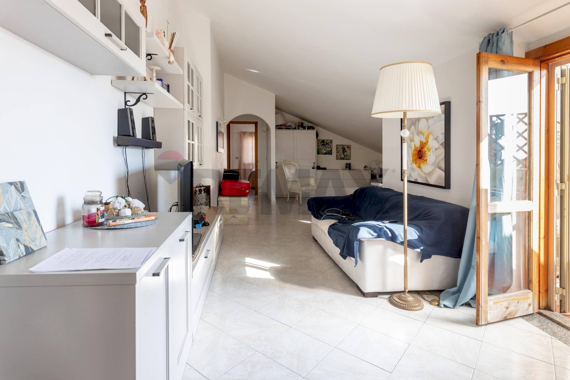 Soggiorno - Four-room apartment Via Santa Maria La Stella
 
95, Aci Sant'Antonio - photo 1