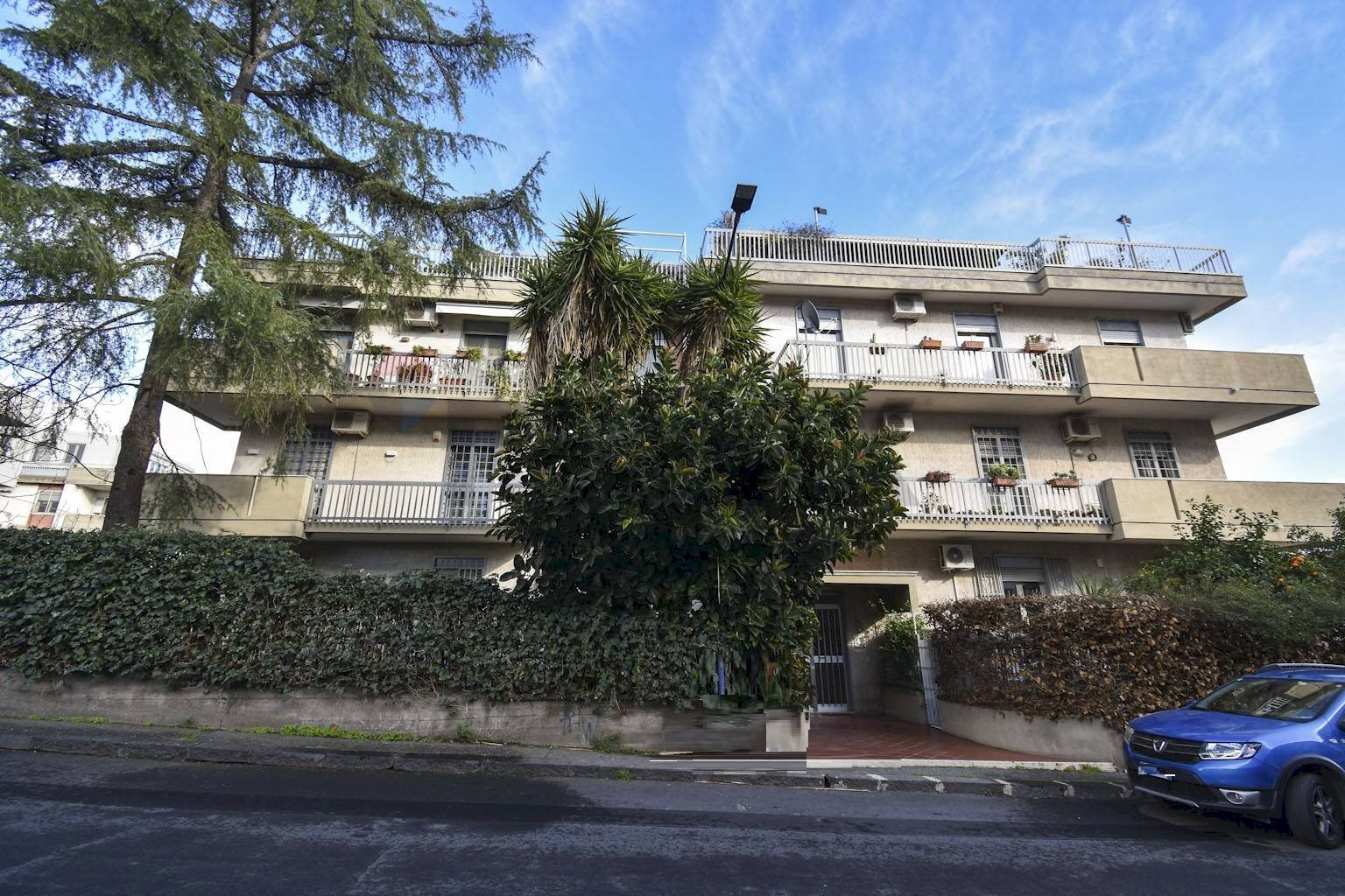 Edificio all\'aperto - Appartamento Via Giovan Battista Vaccarini
5, Sant'Agata Li Battiati - foto 2
