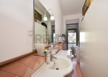 Bagno - Appartamento Via Giovan Battista Vaccarini
 
5, Sant'Agata Li Battiati - foto 15