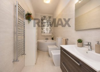 Bagno - Apartment Via Emanuele Macrì
 
4, Acireale - photo 8