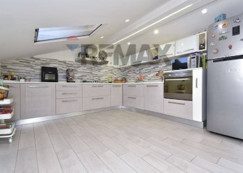 Cucina - Apartment Via Emanuele Macrì
 
4, Acireale - photo 17