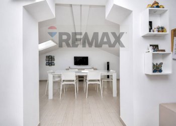 Sala da pranzo - Apartment Via Emanuele Macrì
 
4, Acireale - photo 22