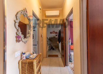 Hall / corridoio - Casa semi indipendente Via IV Novembre
 
251, San Michele di Ganzaria - foto 4