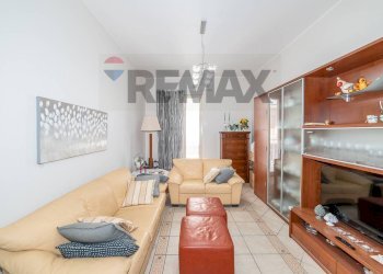 Soggiorno - Appartamento Via Fontanelle
 
25, Catania - foto 2
