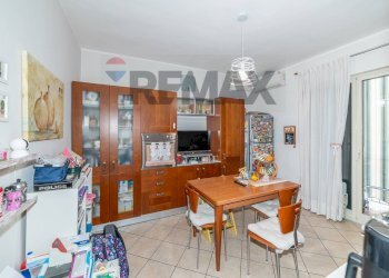 Sala da pranzo - Appartamento Via Fontanelle
 
25, Catania - foto 5
