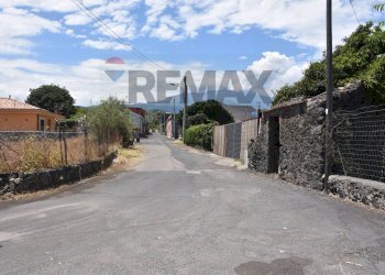 Non correlato - Building land Via Villapetrosa
snc, Acireale - photo 1